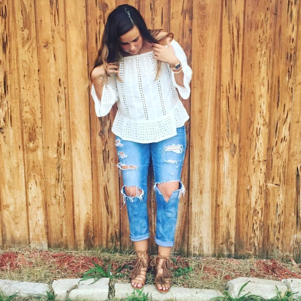 Eyelet Style Off the Shoulder